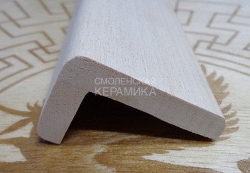 Уголок наружный Абаши светлый 25х45х2,1м 1